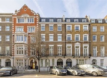 Flats for sale in Devonshire Place, London | Dexters Estate Agents