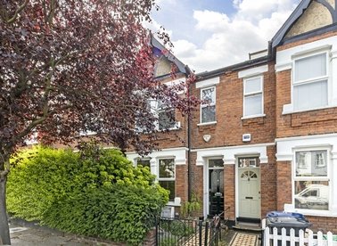 Properties for sale in Devonshire Road - W5 4TR view1