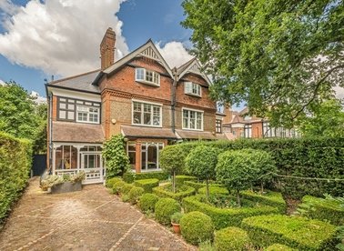 Ditton Road, Surbiton, KT6