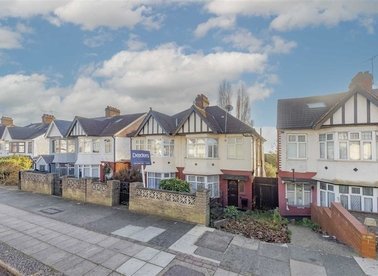 Properties for sale in Dollis Hill Lane - NW2 6JH view1
