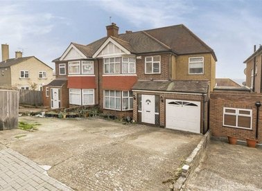 Properties for sale in Dollis Hill Lane - NW2 6HS view1