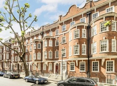 Properties for sale in Draycott Avenue - SW3 3BS view1