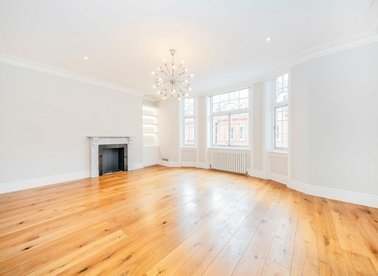 Properties sold in Draycott Place - SW3 2SE view1