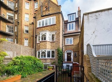 Properties for sale in Drayton Gardens - SW10 9QU view1