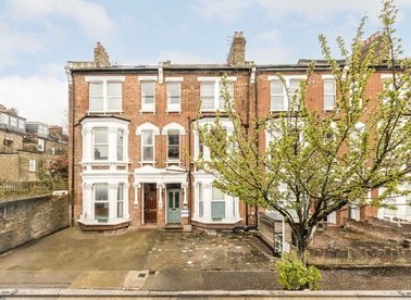 Properties for sale in Dunster Gardens - NW6 7NG view1