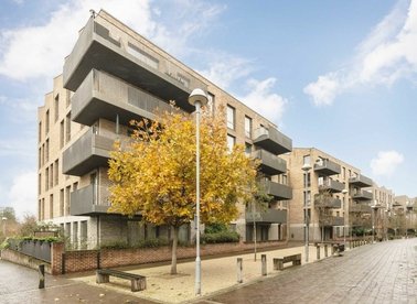 Properties for sale in Durham Wharf Drive - TW8 8FN view1