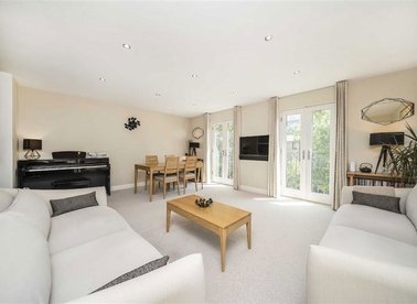 Properties for sale in Durward Street - E1 5BD view1