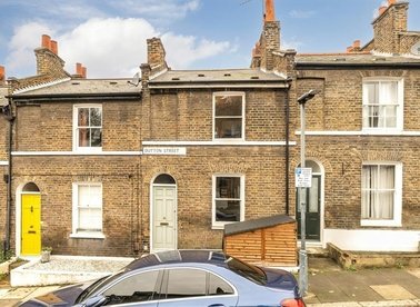 Properties for sale in Dutton Street - SE10 8TB view1