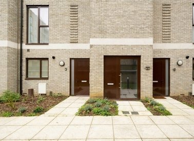 Properties for sale in Ealing Road - HA0 1ET view1