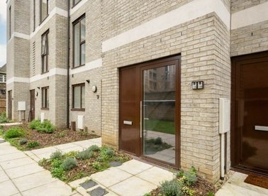 Properties for sale in Ealing Road - HA0 1ET view1