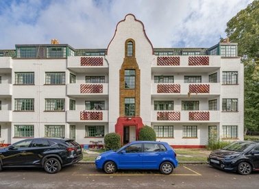Properties for sale in Ealing Village - W5 2EB view1