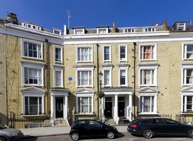Properties for sale in Eardley Crescent - SW5 9JT view1