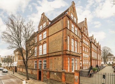 Properties for sale in Ecclesbourne Road - N1 3GG view1