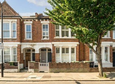 Properties for sale in Edenvale Street - SW6 2SF view1