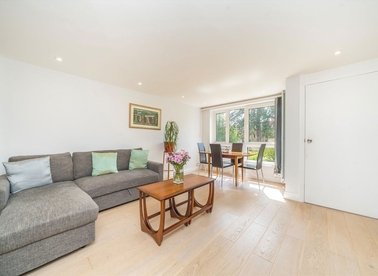 Properties for sale in Edge Hill - SW19 4NR view1