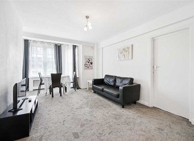 Properties for sale in Edgware Road - W2 2QT view1