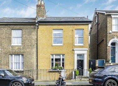 Properties for sale in Egerton Drive - SE10 8JR view1