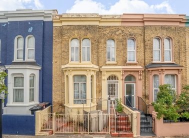 Properties for sale in Elderfield Road - E5 0LG view1