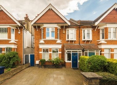 Properties for sale in Elers Road - W13 9QE view1