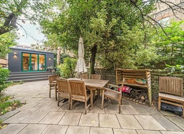 Properties for sale in Elgin Avenue - W9 2NS view1