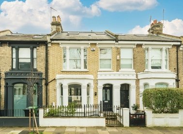 Properties for sale in Ellingham Road - W12 9PR view1