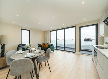 Properties for sale in Elm Grove - SW19 4FW view1