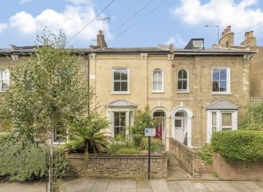 Properties sold in Elrington Road - E8 3BJ view1