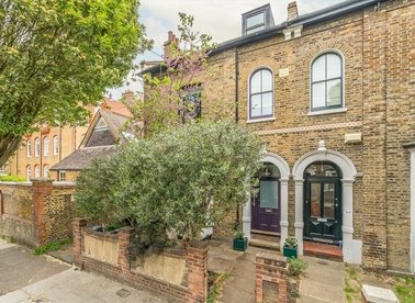 Properties for sale in Elrington Road - E8 3BJ view1