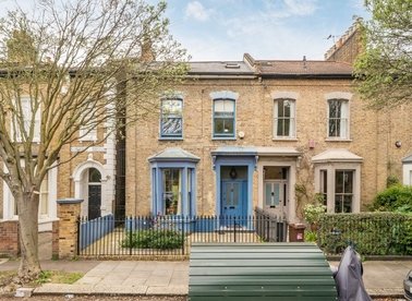 Properties for sale in Elrington Road - E8 3BJ view1