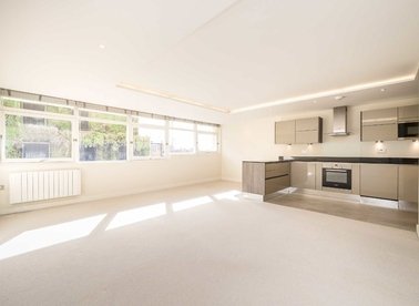 Properties for sale in Elystan Place - SW3 3LD view1