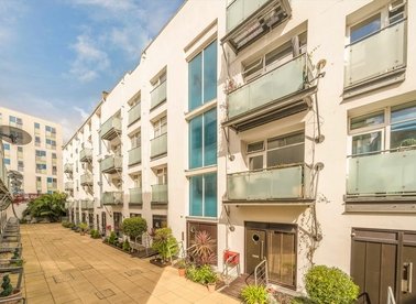 Properties for sale in Empire Square - N7 6JN view1