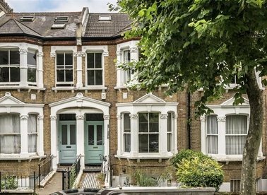 Properties for sale in Erlanger Road - SE14 5TJ view1