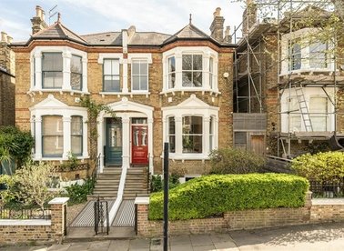 Properties for sale in Erlanger Road - SE14 5TQ view1