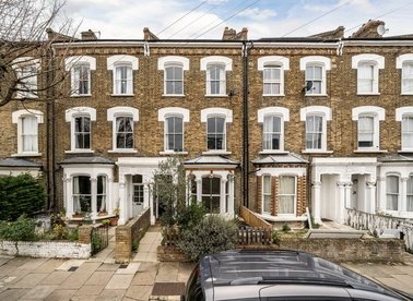 Properties for sale in Evershot Road - N4 3DG view1