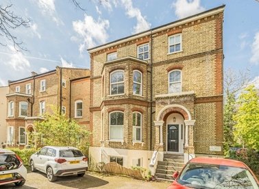 Properties for sale in Ewell Road - KT6 6HL view1
