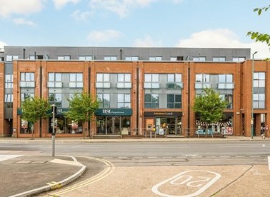 Properties for sale in Ewell Road - KT6 7BF view1