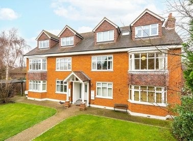Properties for sale in Ewell Road - KT6 7DA view1