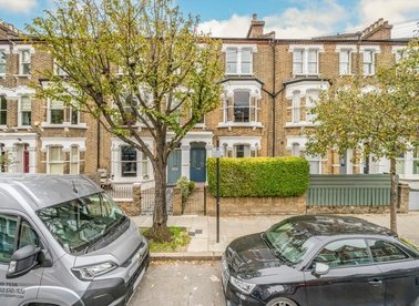 Properties for sale in Fairbridge Road - N19 3HZ view1