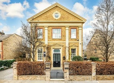 Fairfax Road, Teddington, TW11