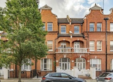 Properties for sale in Fairholme Road - W14 9JY view1