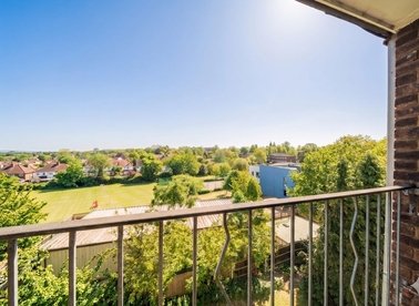 Properties for sale in Fairlea Place - W5 1SP view1