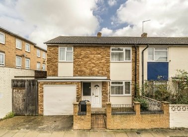 Properties for sale in Ferncliff Road - E8 2HX view1