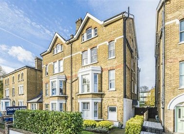 Properties for sale in Ferry Road - TW11 9NN view1