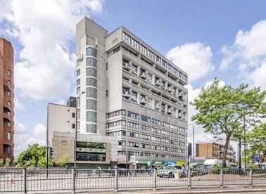 Properties for sale in Finchley Road - NW3 6JG view1