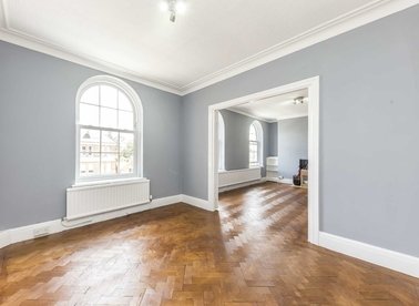 Properties for sale in Finchley Road - NW3 6HB view1