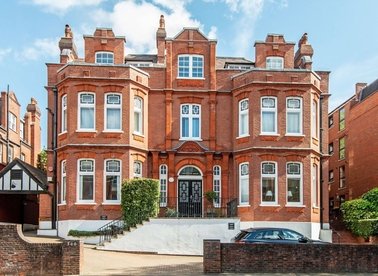 Properties for sale in Finchley Road - NW3 7AA view1