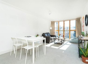Properties for sale in Folgate Street - E1 6UN view1
