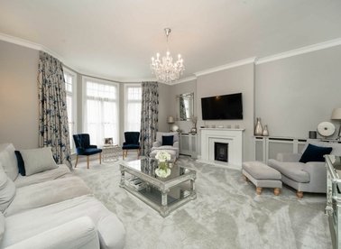 Properties for sale in Fortune Green Road - NW6 1DP view1