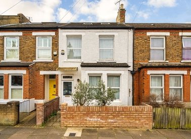 Properties for sale in Framfield Road - W7 1NJ view1