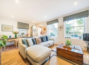 Properties for sale in Freegrove Road - N7 9JN view1